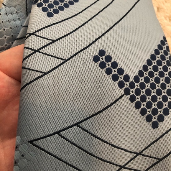 Vintage Givenchy Tie - Picture 5 of 10